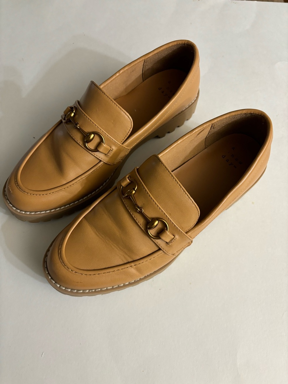A New Day Women’s Tan Leather Bit Loafers Size 7.5